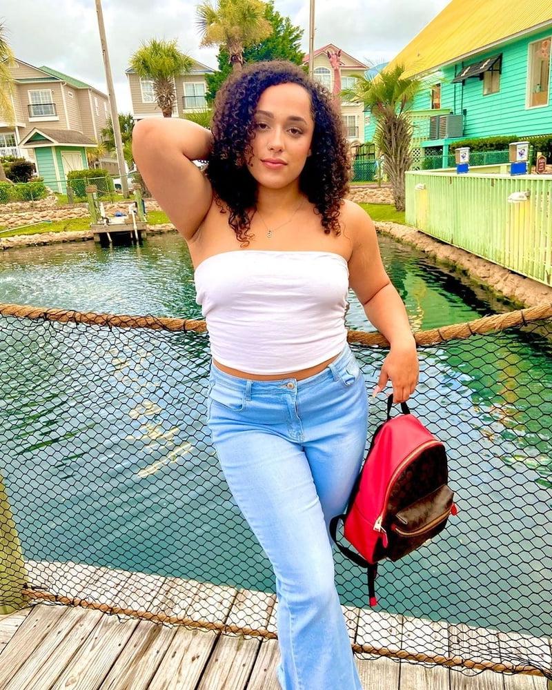 25P Tribute My Hot Friend Sophie