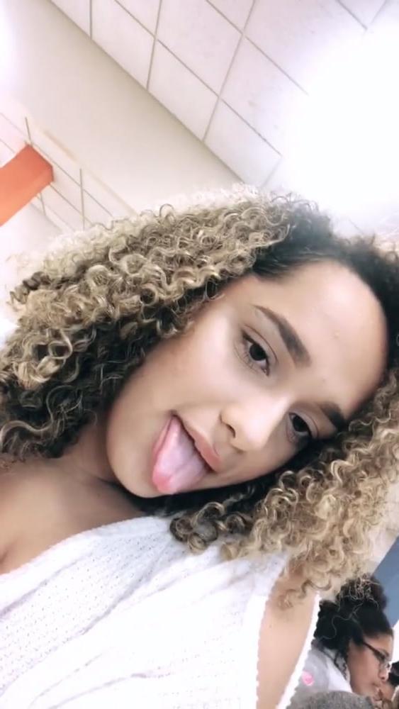 25P Tribute My Hot Friend Sophie
