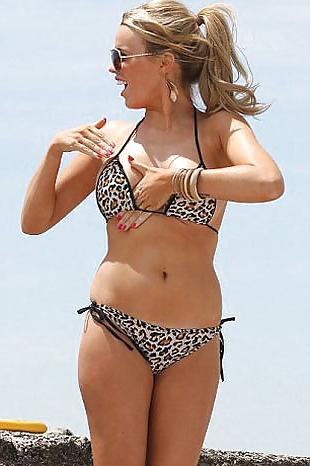 25P Maria Fowler - Boob Show