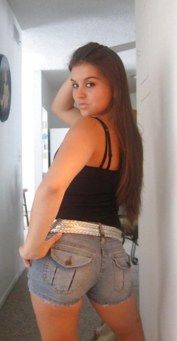 25P Queens in Jeans CXXXVIII