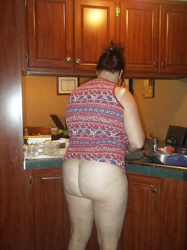 25P Ex-Girlfriend Jody sexy soft belly yum Cellulite all natural