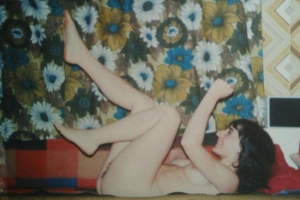 17P My sexy friend Cathy