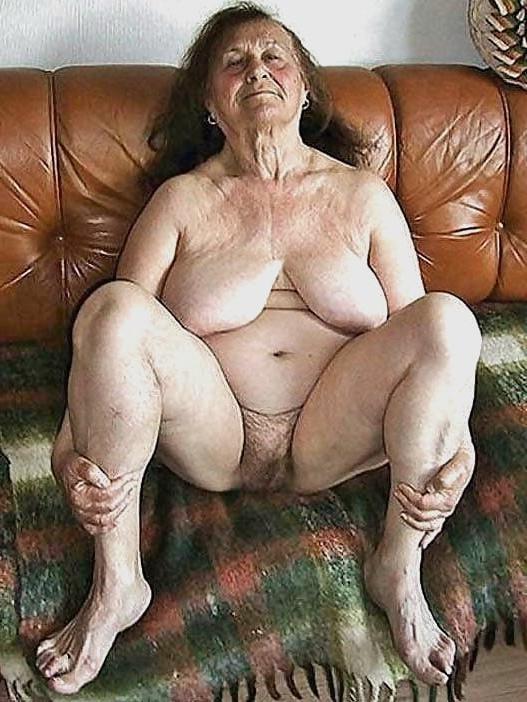 25P Average Looking Women 137