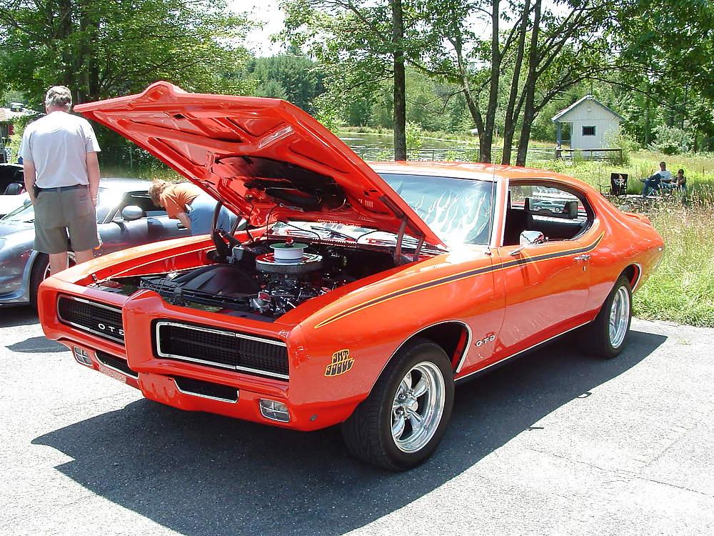 14P Car show