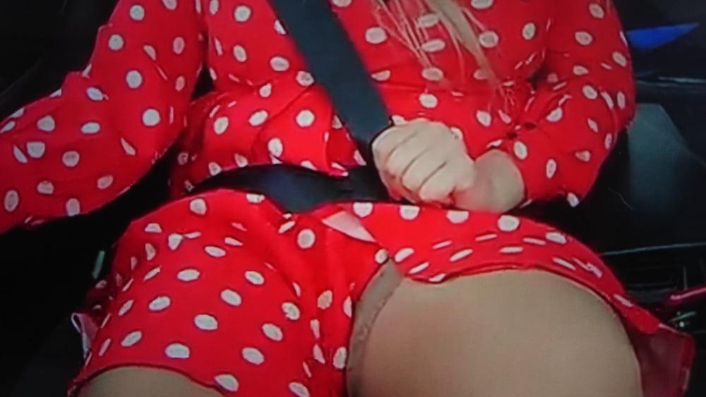 25P Stockings upskirt in car