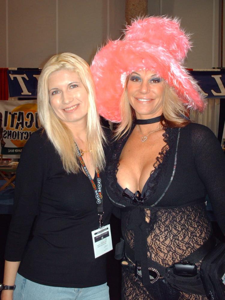 25P AVN Award Show