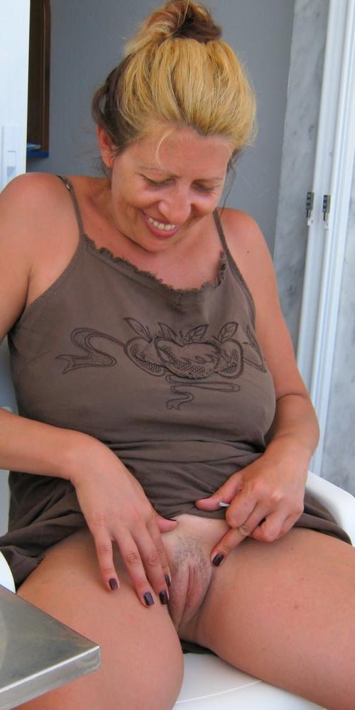 25P Older and hot 164 (No pants outdoor)