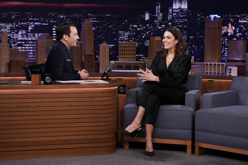 8P Mandy Moore - Tonight Show with Jimmy Fallon (12 March 2020)