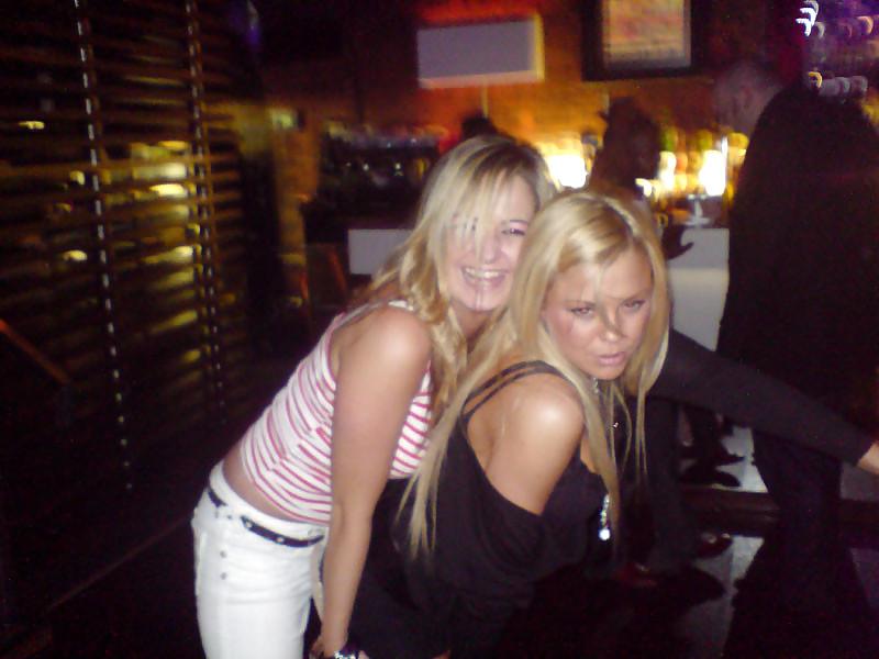 25P Hot lesbian couple