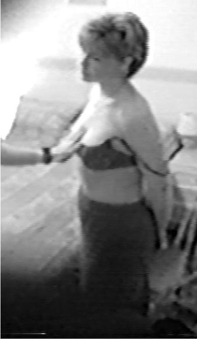 22P Wife Captured On Hidden Cam
