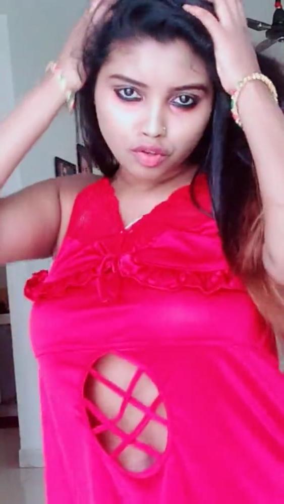 25P Hoty girlfrnd lucky elakkiya