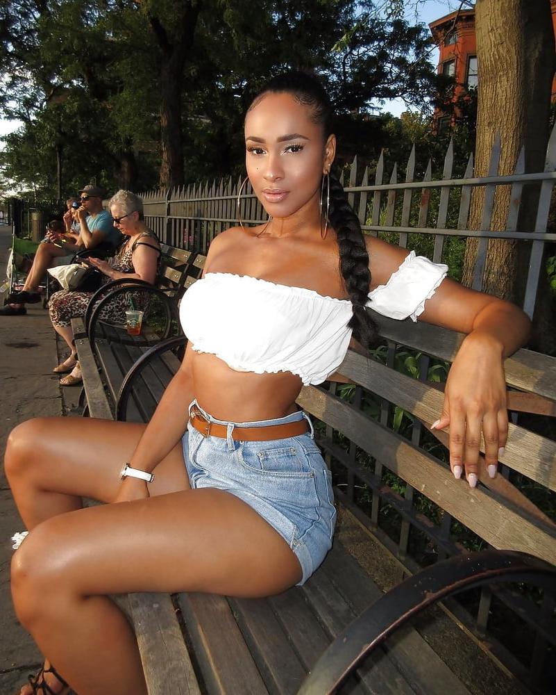 25P Dominican BEAUTY!