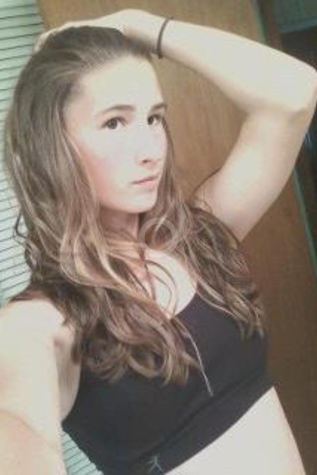 25P Exposed - Gorgeous Country Girl