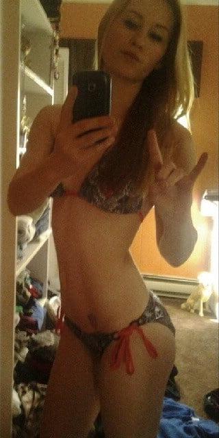 25P Exposed - Gorgeous Country Girl