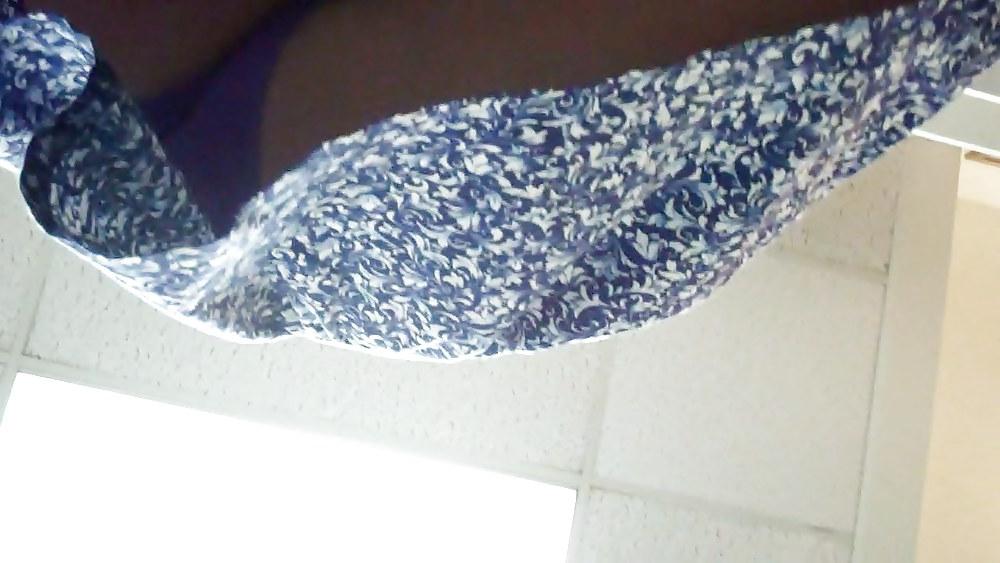 23P UPSKIRT VIDCAPS
