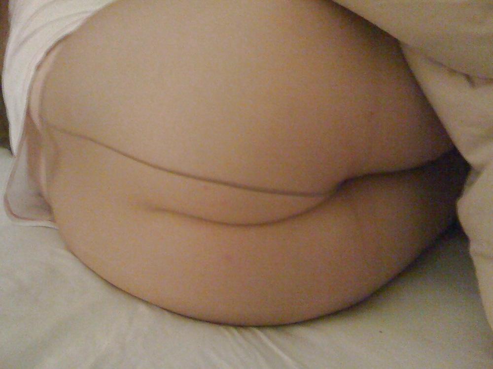23P WIFE IN TIGHTS 2