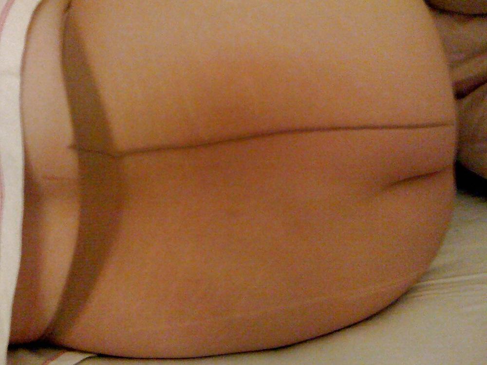 23P WIFE IN TIGHTS 2