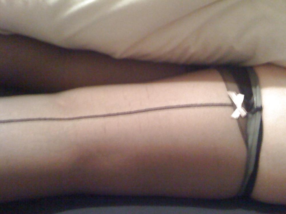 23P WIFE IN TIGHTS 2