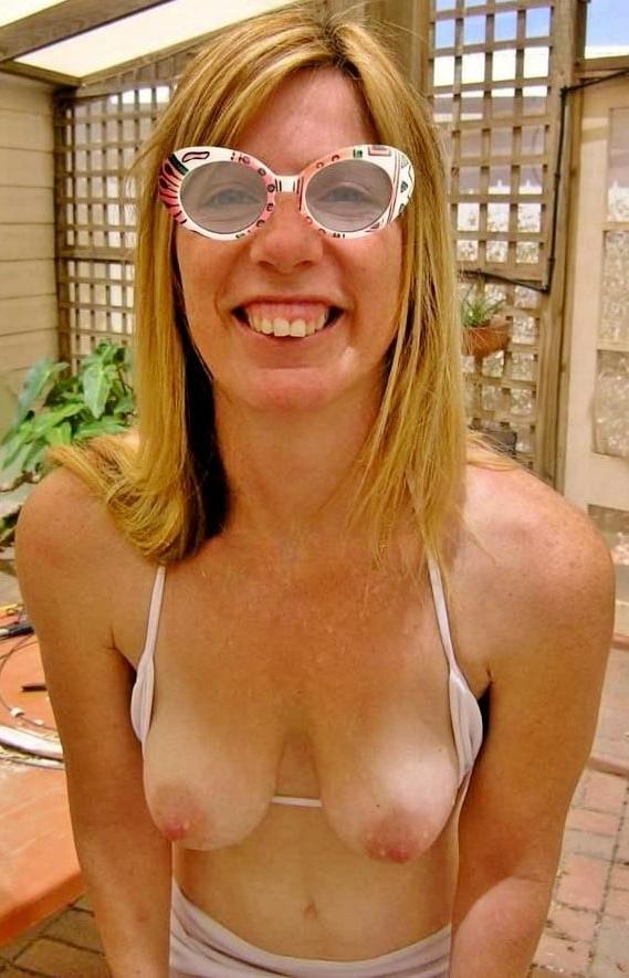 25P Average Looking Women 144