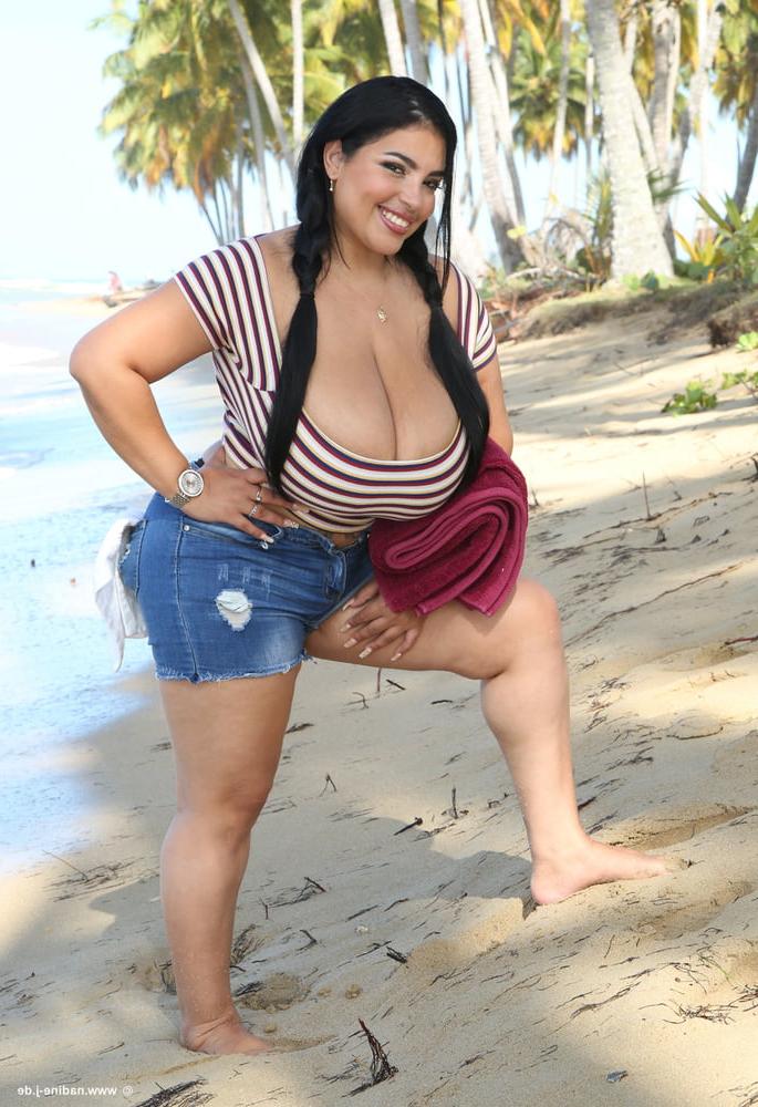 25P Dominican Poison aka Miss Issy Punta Bonita