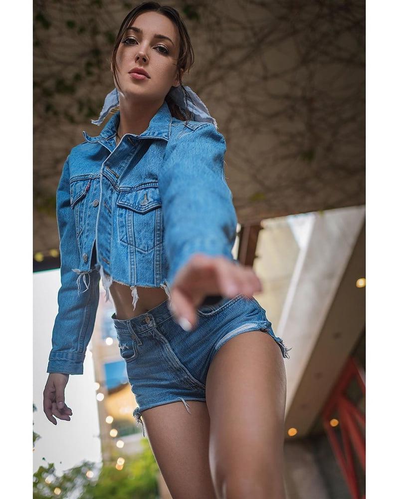 25P Denim shorts 25