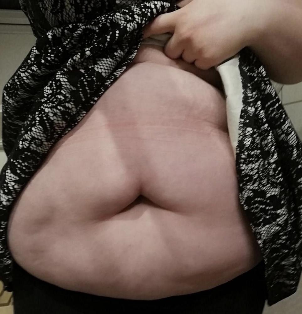 25P Fat Belly Girls Make Me Hard
