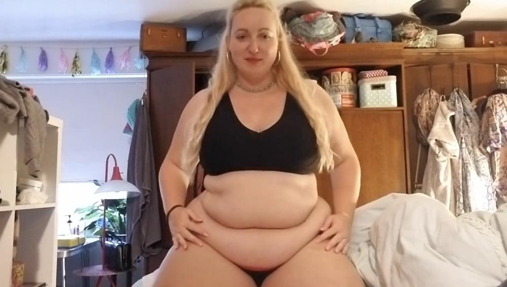 25P Fat Belly Girls Make Me Hard