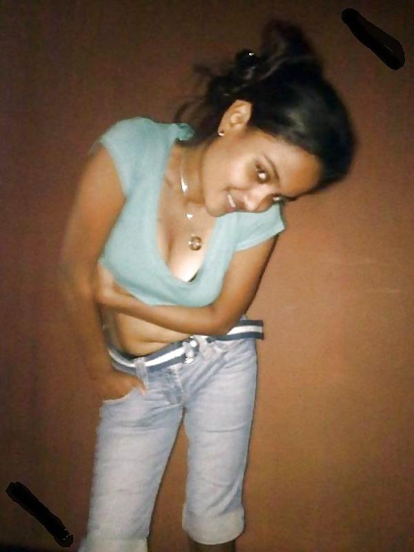 13P Salini The Call Girl From India 