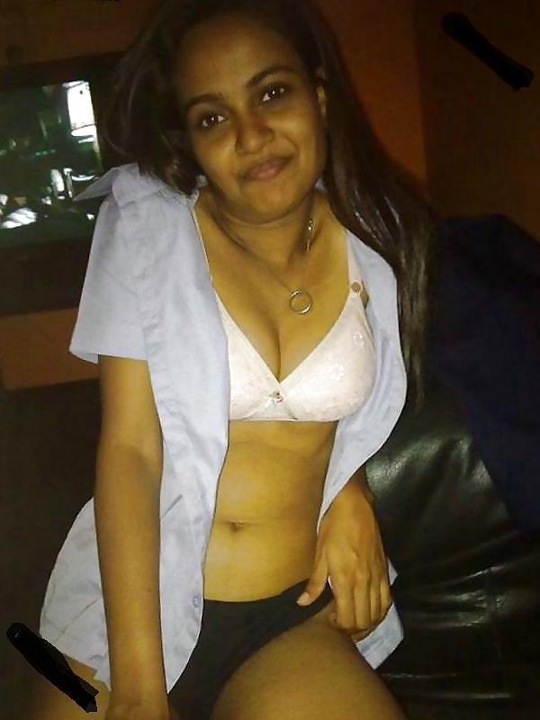 13P Salini The Call Girl From India 
