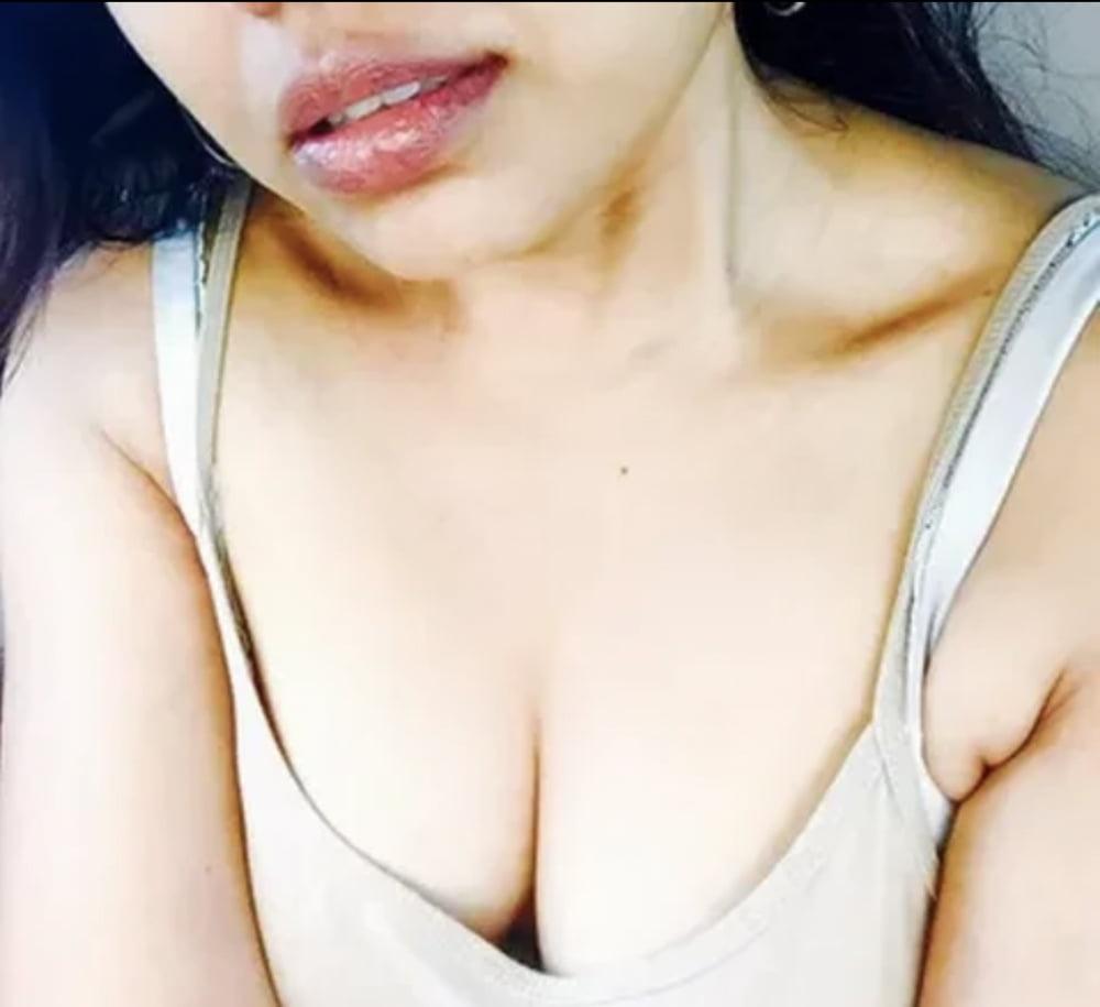 25P Indian hot &amp; sexy housewife