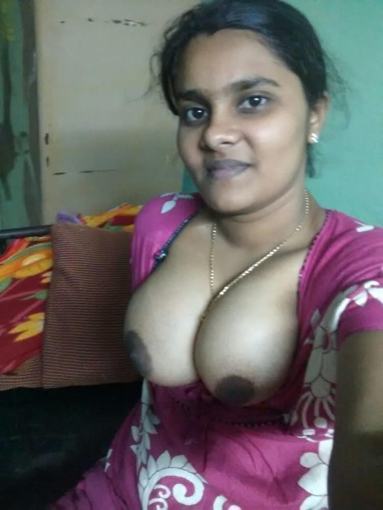 25P Tamil aunty Tits show
