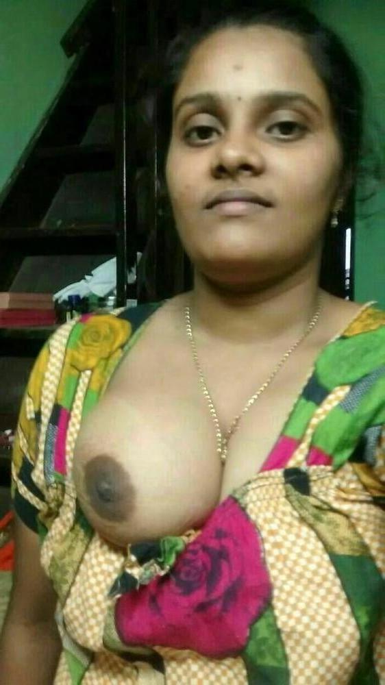 25P Tamil aunty Tits show