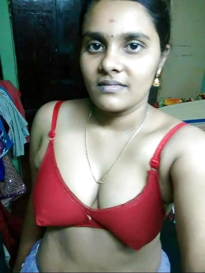 25P Tamil aunty Tits show