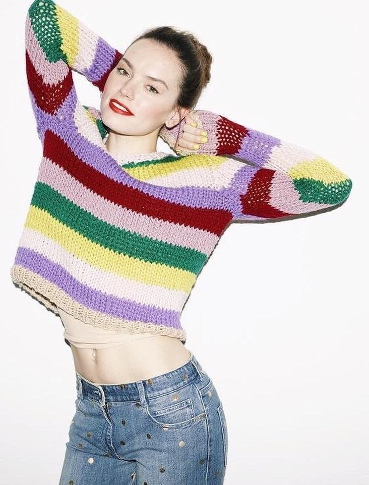 25P My favourite celeb belly buttons