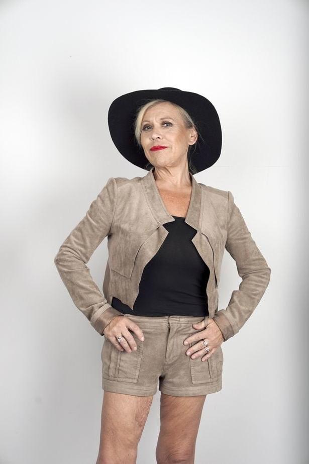 22P Jelly belly Tina Malone