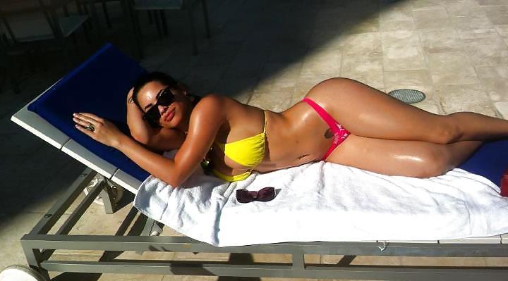 25P DAYAMI HOT CUBAN THAT ALL WE WANNA BANG HER!