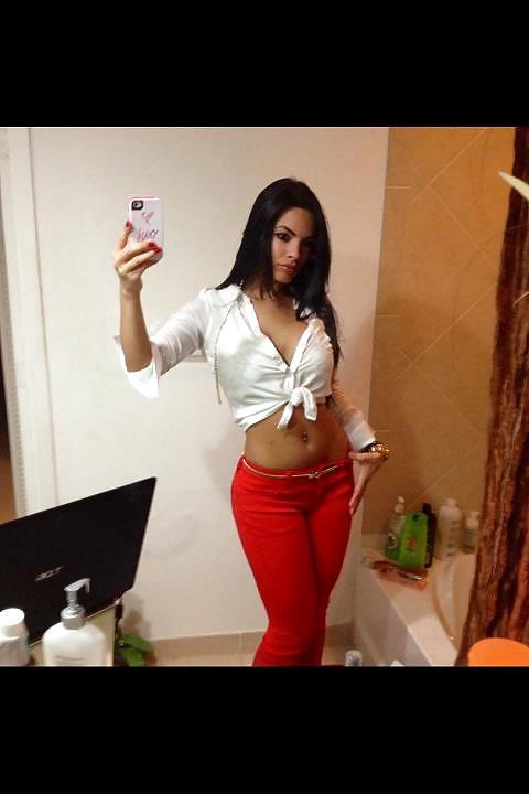 25P DAYAMI HOT CUBAN THAT ALL WE WANNA BANG HER!