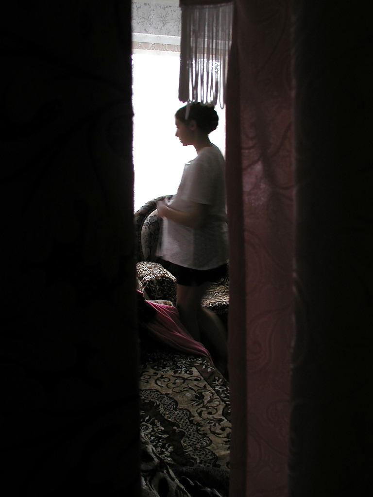 25P Pregnant Girl Voyeured Changing