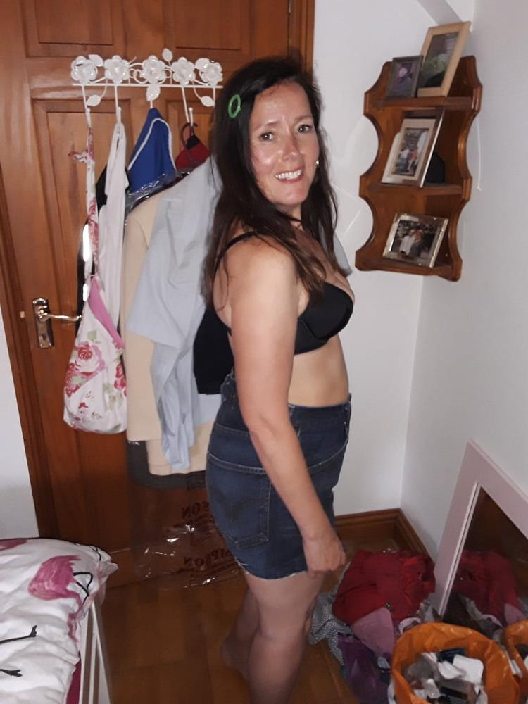 25P The Mrs in Levi's Jean Shorts Daisy Dukes