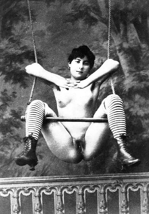 25P Interbellum  (in her belly?)