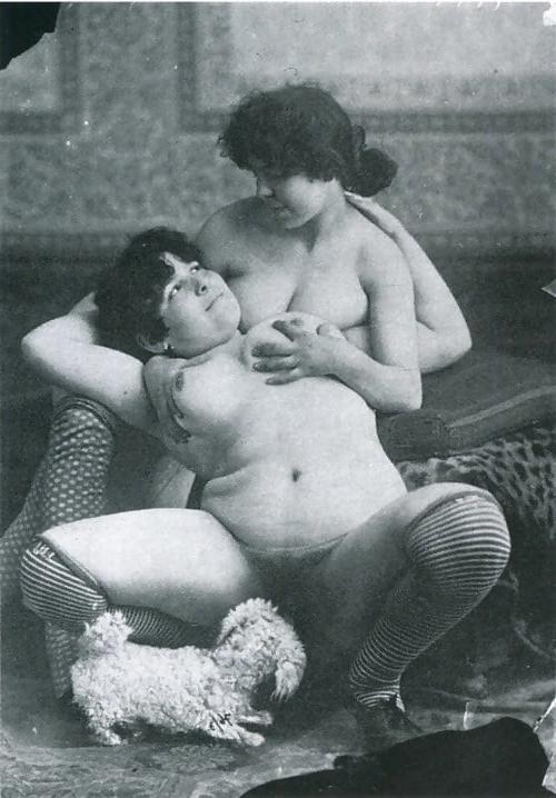 25P Interbellum  (in her belly?)