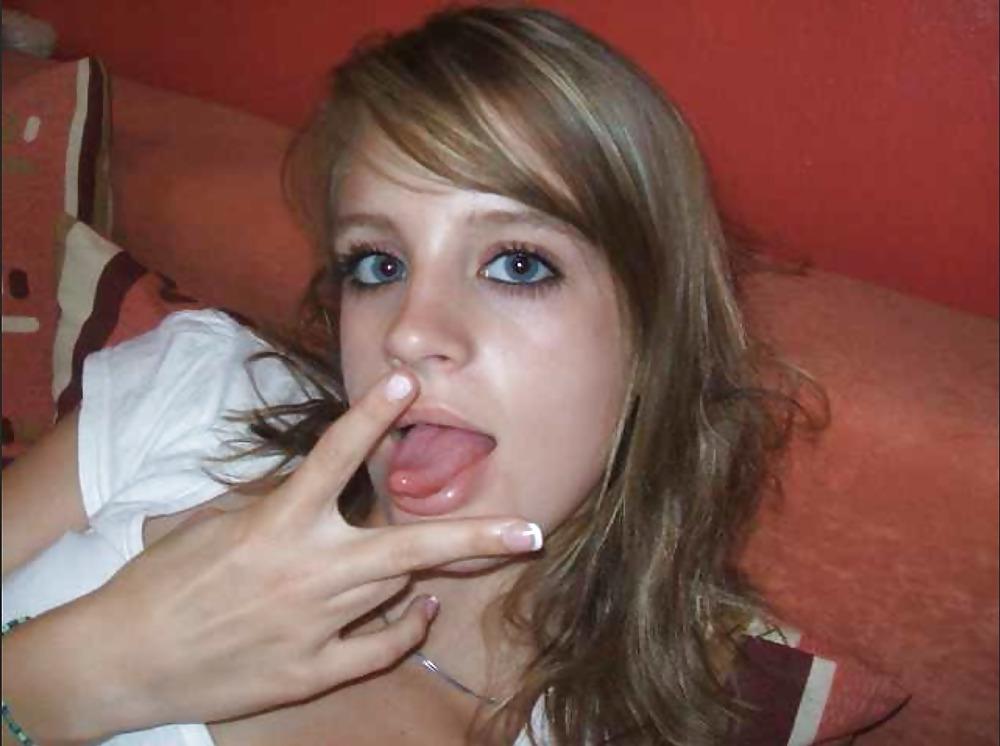 25P Tongues are so sexy, covered or uncovered