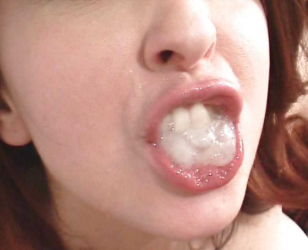 25P Tongues are so sexy, covered or uncovered