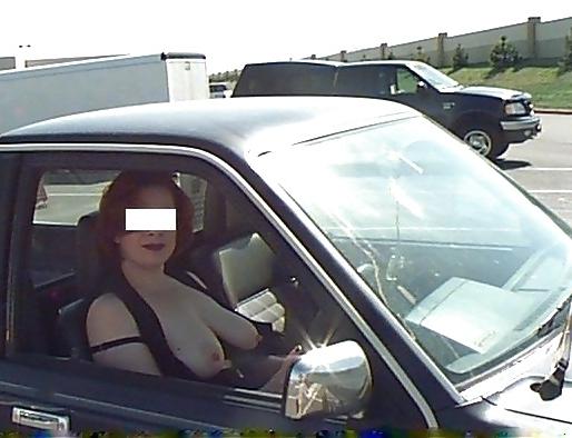 25P Cleavage in car