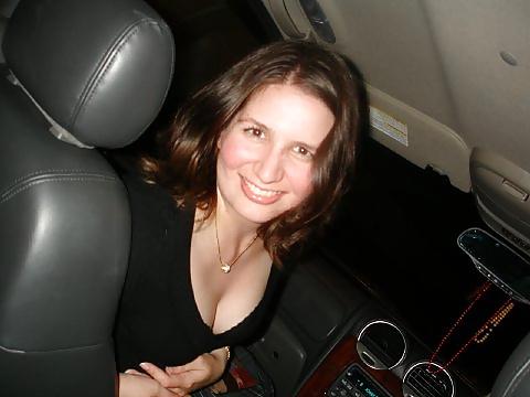 25P Cleavage in car