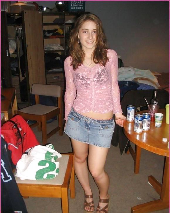 9P Shy teen3