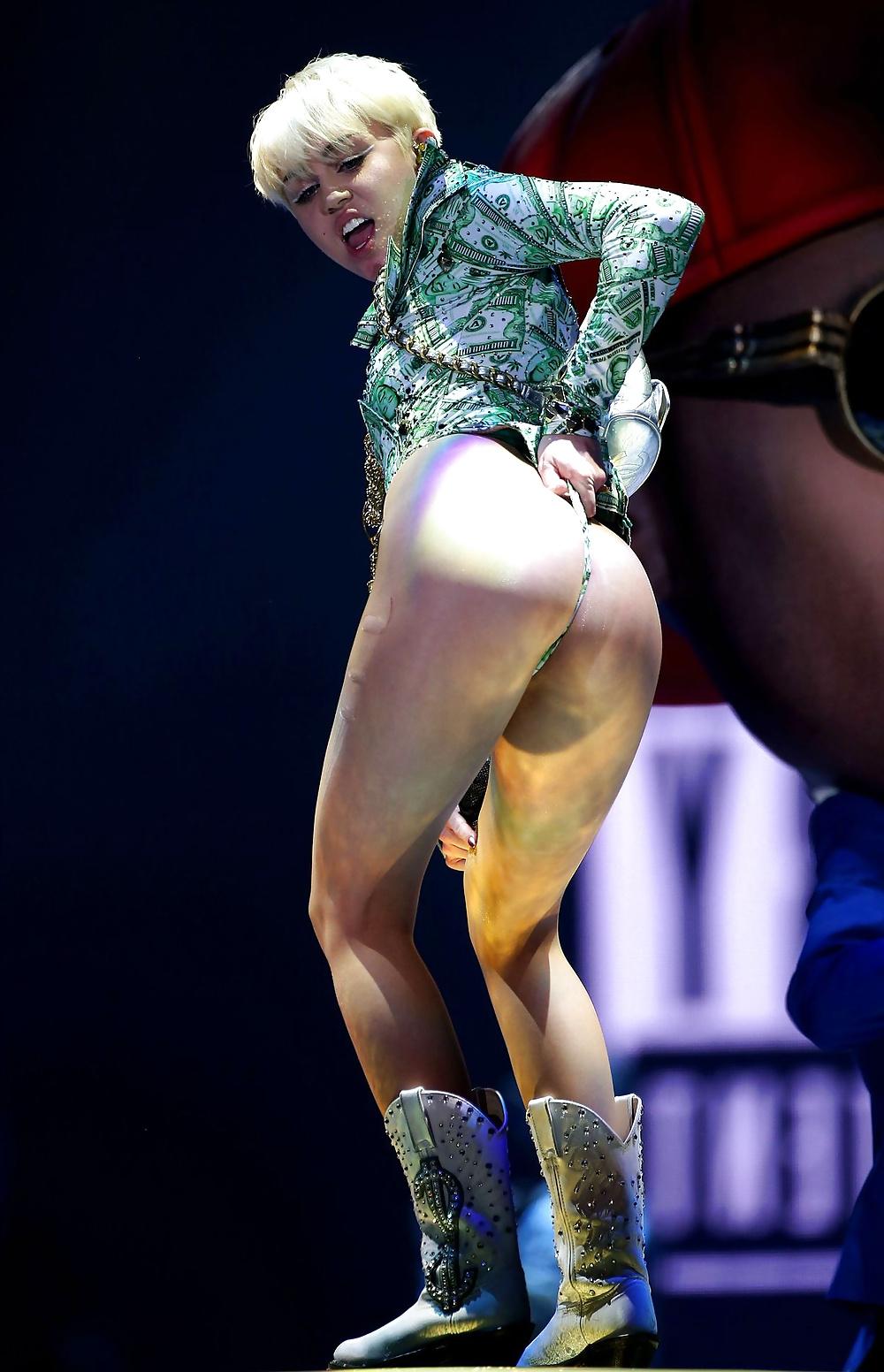 25P Miley cyrus