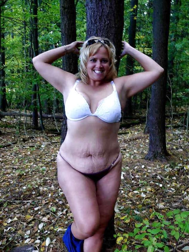 15P This Slut Is Seen All Over