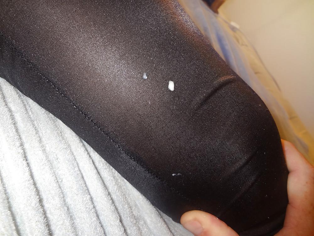 25P Shiny Leggings.Panties.Cum