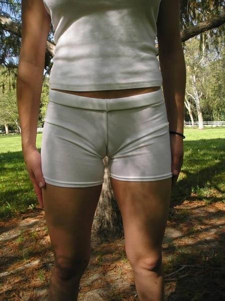 25P camel toe